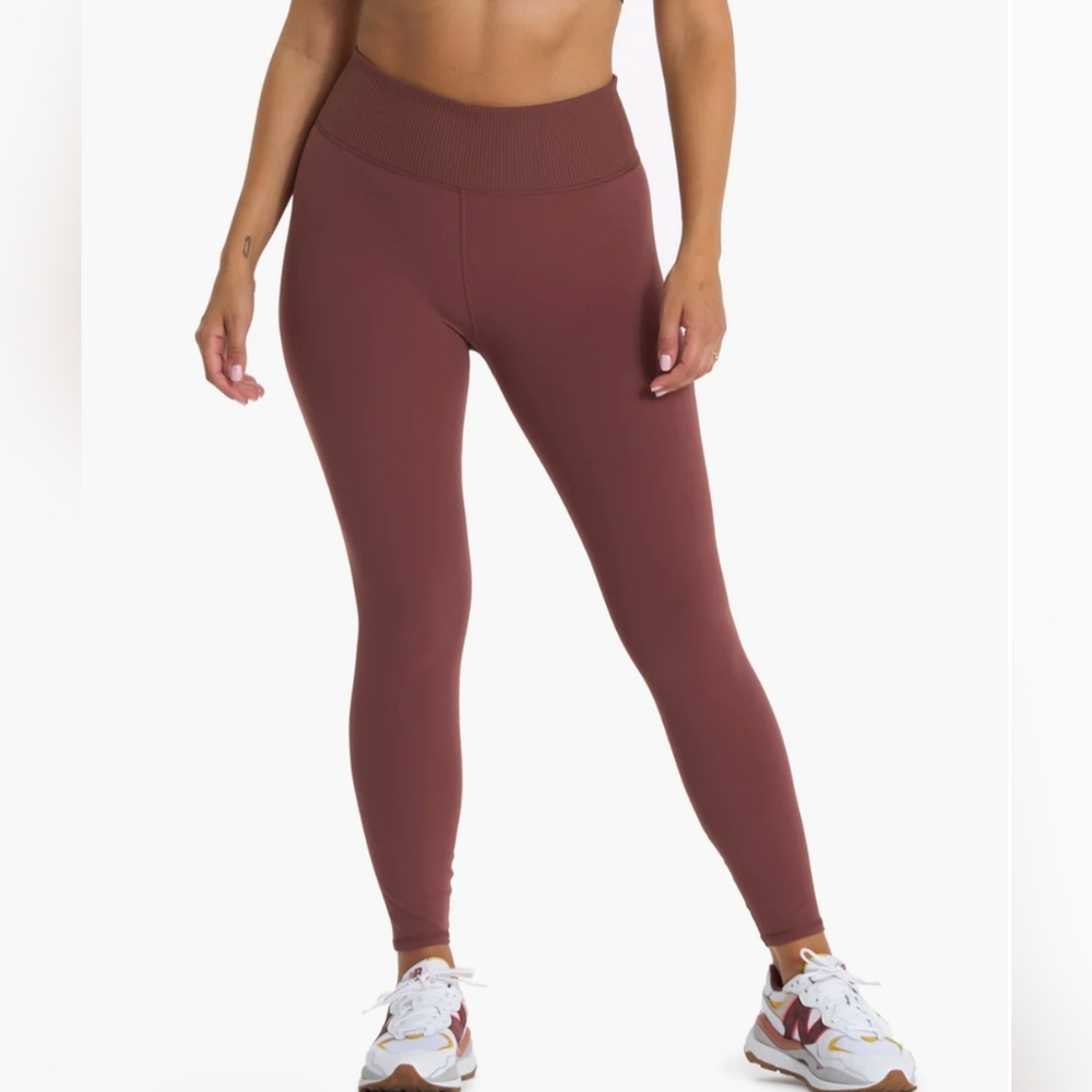 Vuori Rib Studio Performance Leggings Cedar Size M VW428 EUC